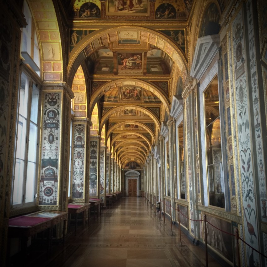 Alone in St. Petersburg’s Hermitage. Crystal hosted about 150 of us for a special evening when we were the only ones in the museum. © 2015 Ralph Grizzle