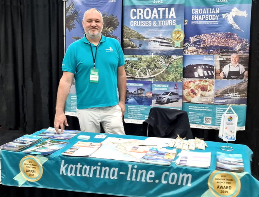 Katarina Line trade show booth